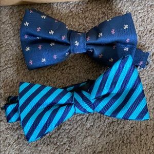 Bow tie